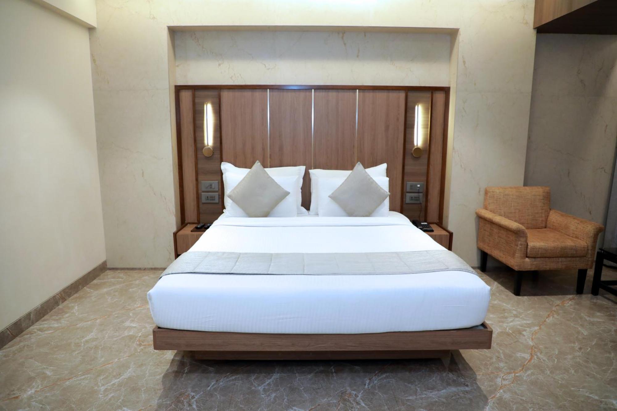 Hotel Archana Residency مومباي المظهر الخارجي الصورة