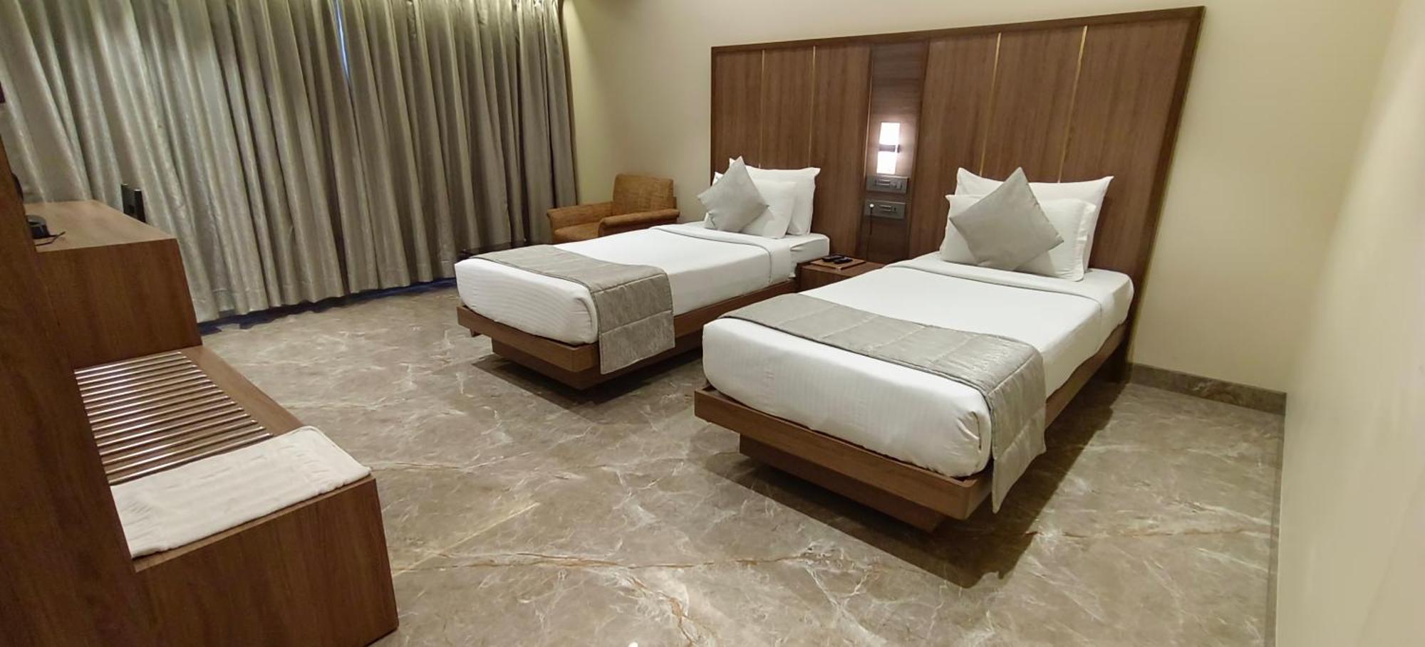 Hotel Archana Residency مومباي المظهر الخارجي الصورة
